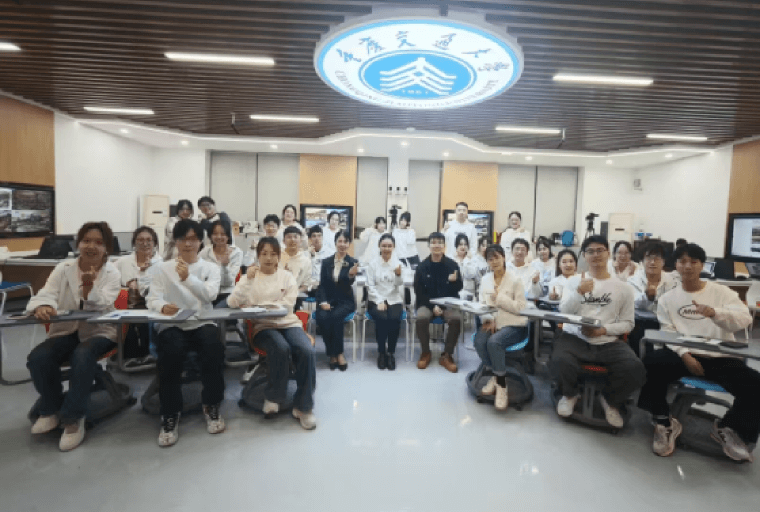 https://web-assets.jianzhuxuezhang.com/upload/1754366238288_rrkj.png