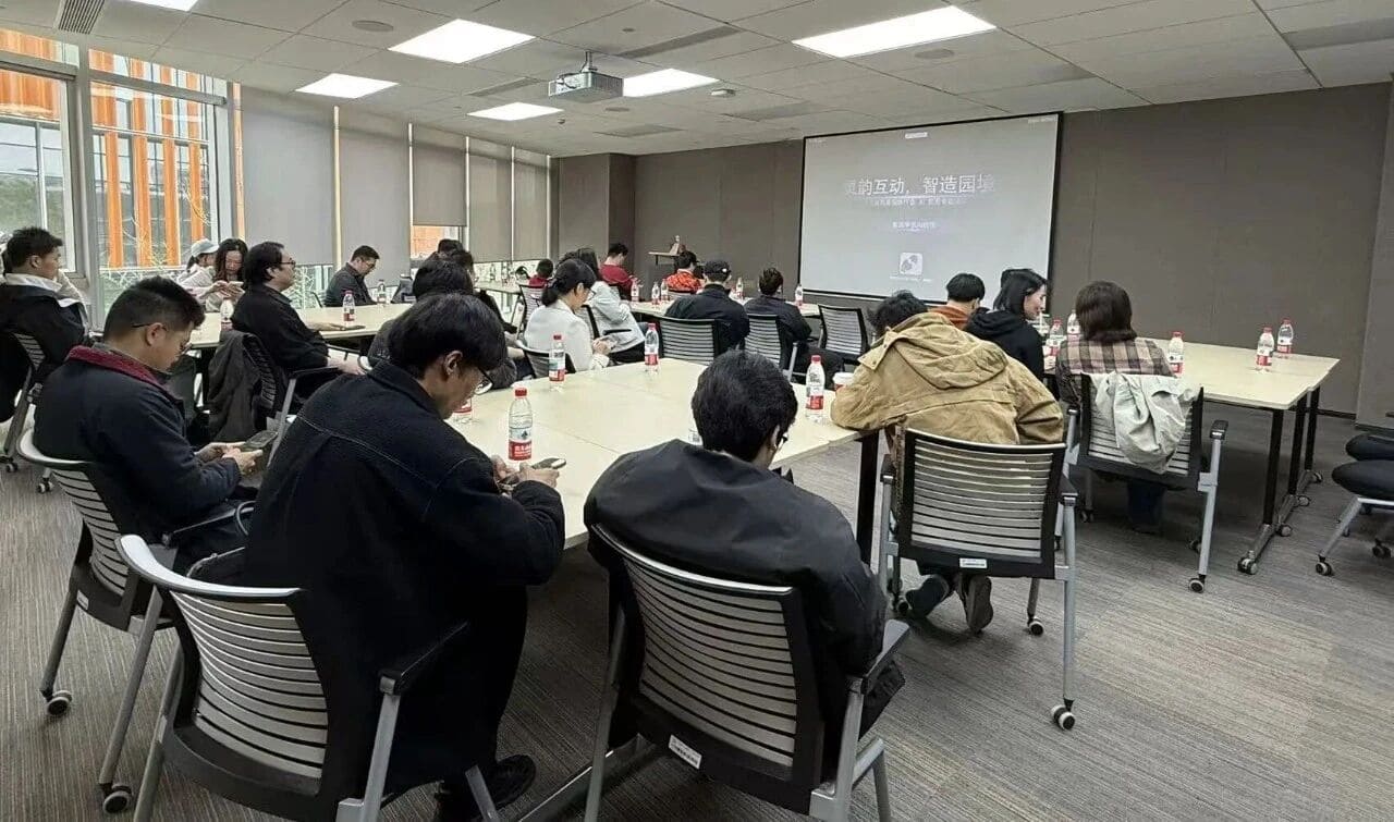 https://web-assets.jianzhuxuezhang.com/upload/1779676252227_phej.jpg