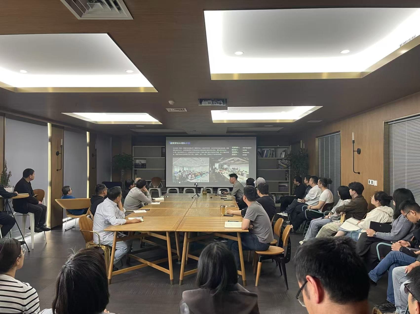 https://web-assets.jianzhuxuezhang.com/upload/1779677935673_ejin.jpg