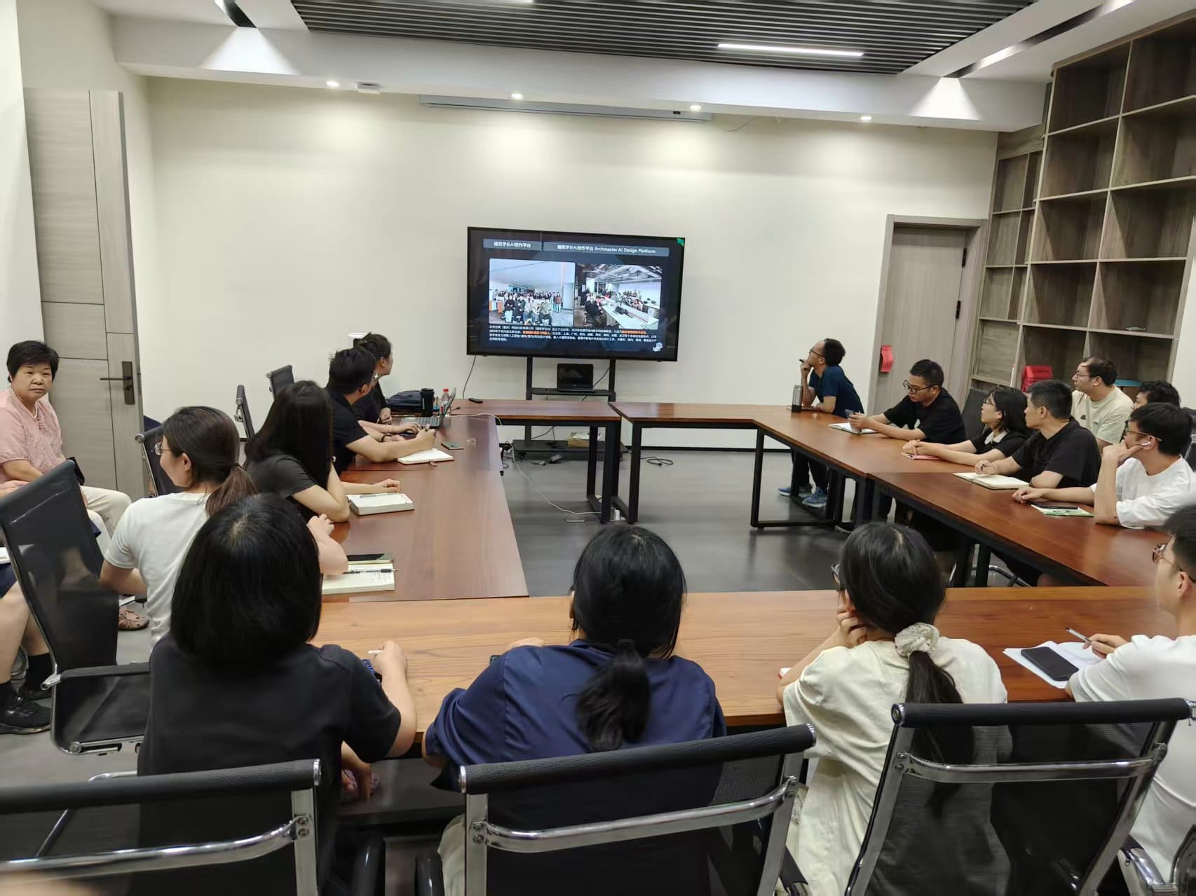 https://web-assets.jianzhuxuezhang.com/upload/1788747205235_tmmf.jpg