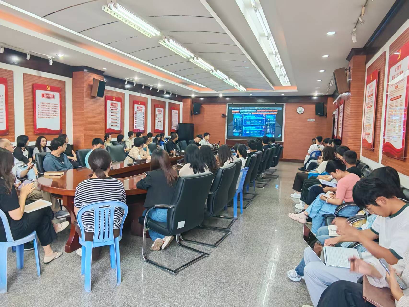 https://web-assets.jianzhuxuezhang.com/upload/1788747205282_wbza.jpg